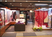 (株)八木呉服店